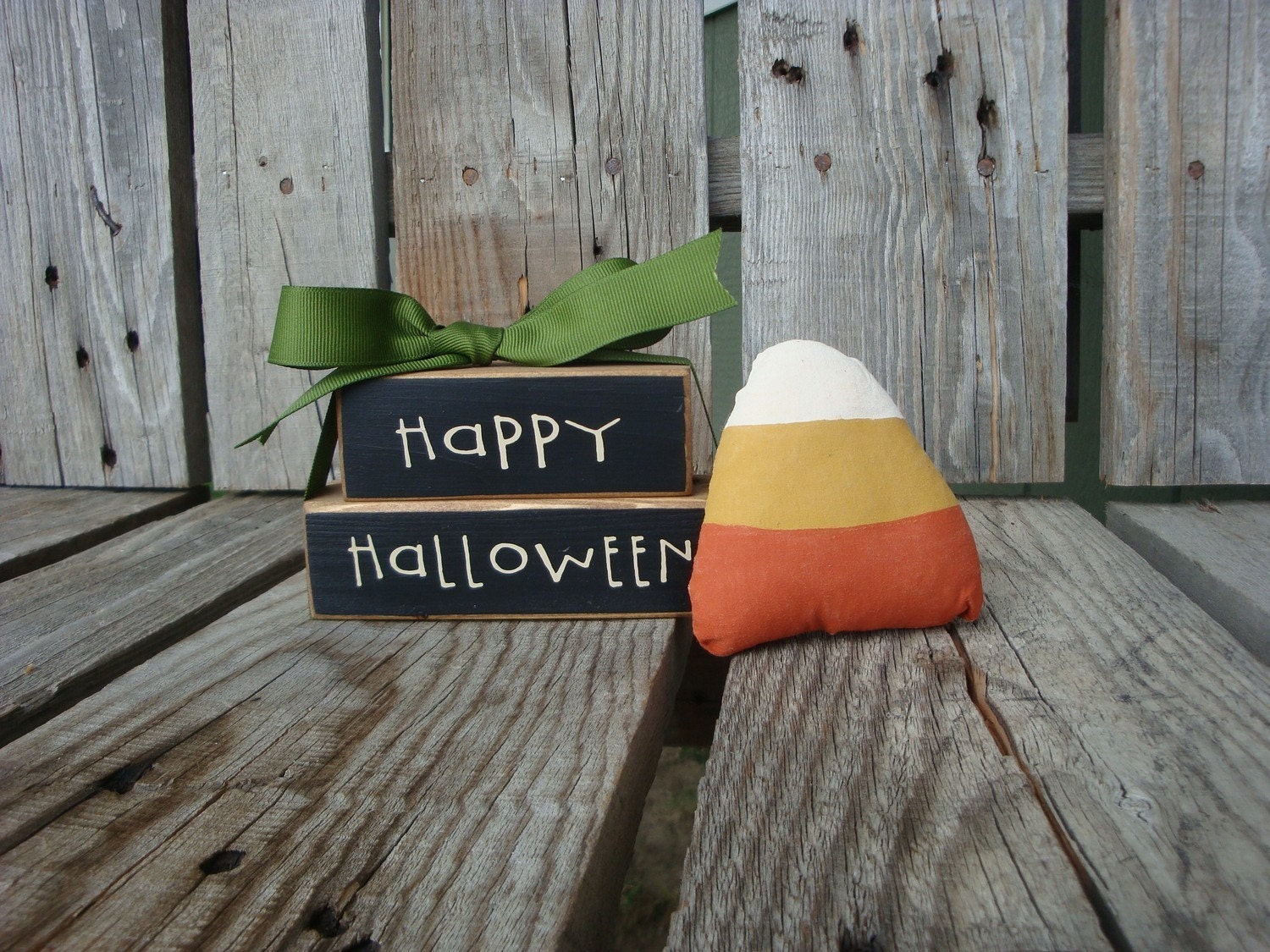 HAPPY HALLOWEEN with small CANDY CORN PILLOW . . . .  Itty Bitty Wood Block Set