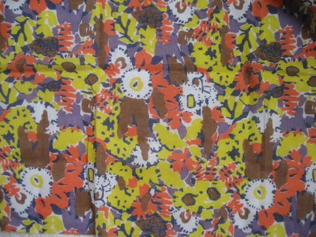 1.3Y Vintage Lightweight Abstract Floral Fabric