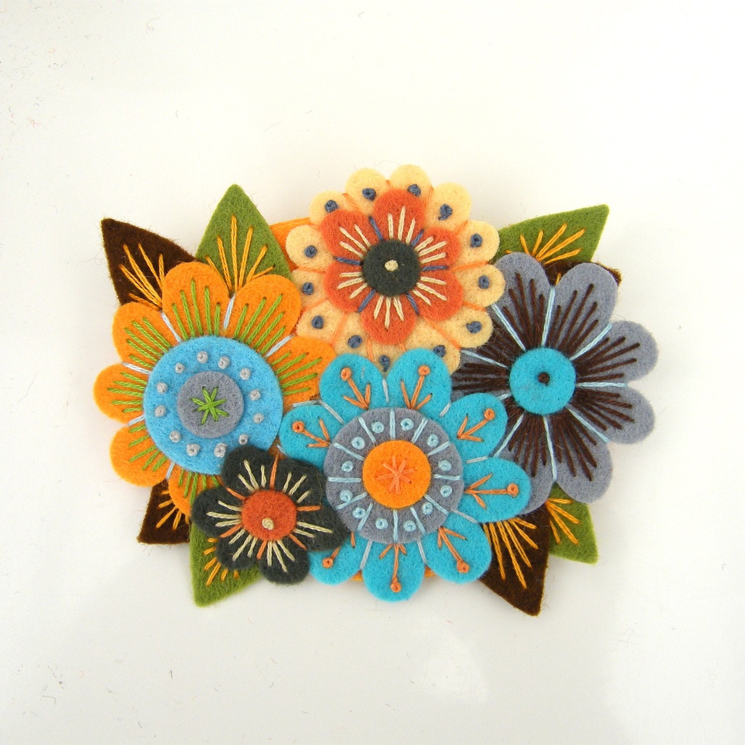VINTAGE BOUQUET, FELT FLOWER BROOCH WITH FREEFORM EMBROIDERY
