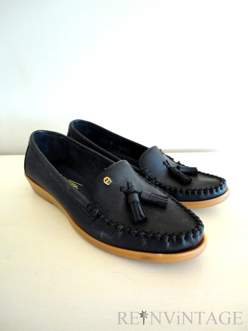 tassel loafers for women. NAVY AiGNER tassel loafers
