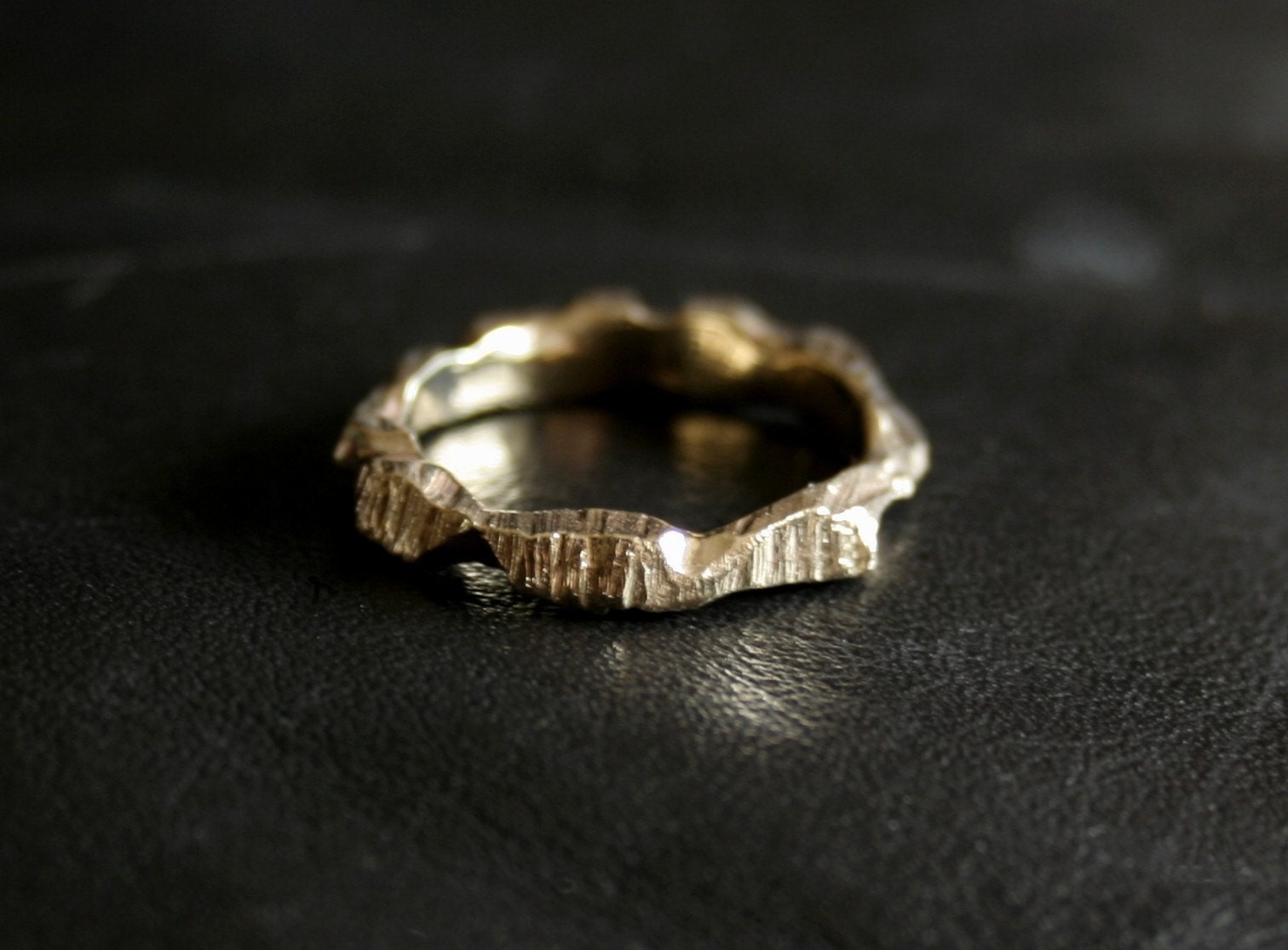 10K Gold Ragged Oak ring