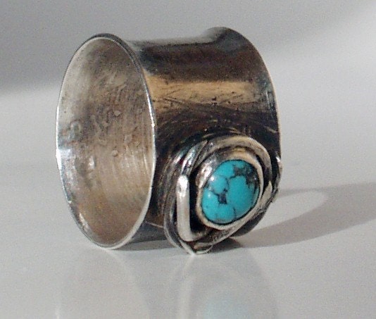 Turquoise and Sterling Silver Birds Nest Ring