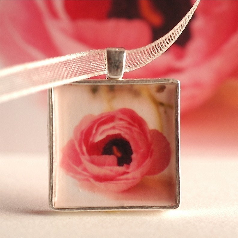 Peony.  A photograph pendant,  set in sterling silver.
