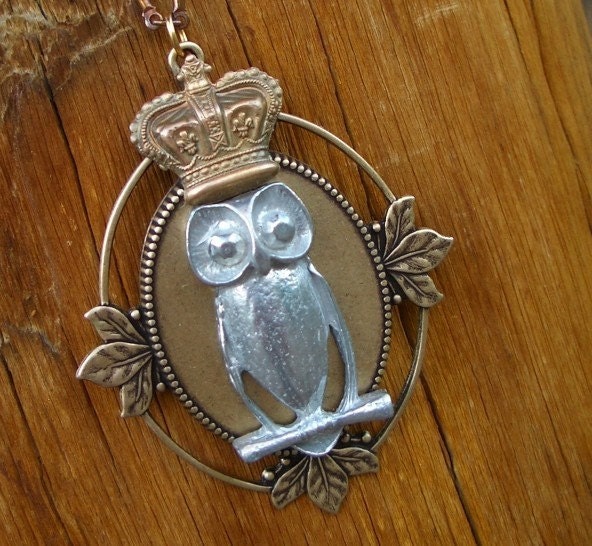 STEAMPUNK Necklace - Pewter OWL KING with Royal Crown Oxidized Brass Victorian Vintage Antique Oval Shape - FREE GIFT BOX - FREE OWL RING with ANY PURCHASE From Our ETSY STORE