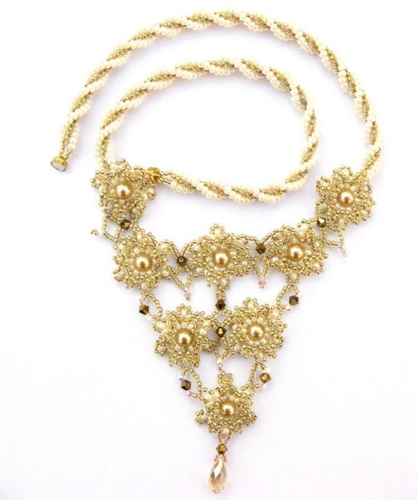Golden Bloom necklace