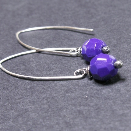 handmade jewelry earrings sterling silver cobalt blue vintage glass beads