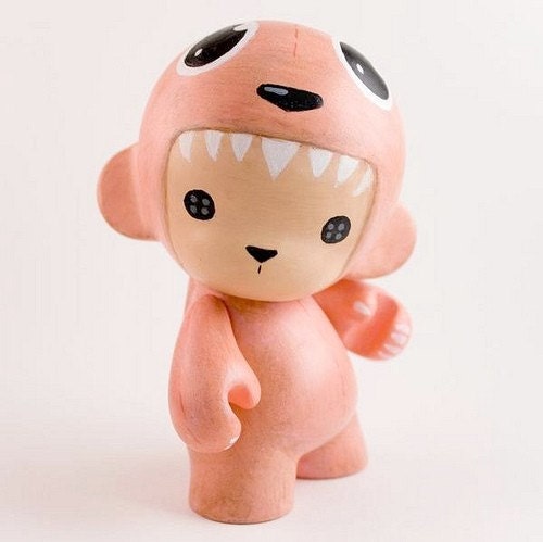 button eyes pink monster munny