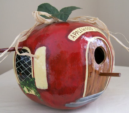 Apple Birdhouse gourd
