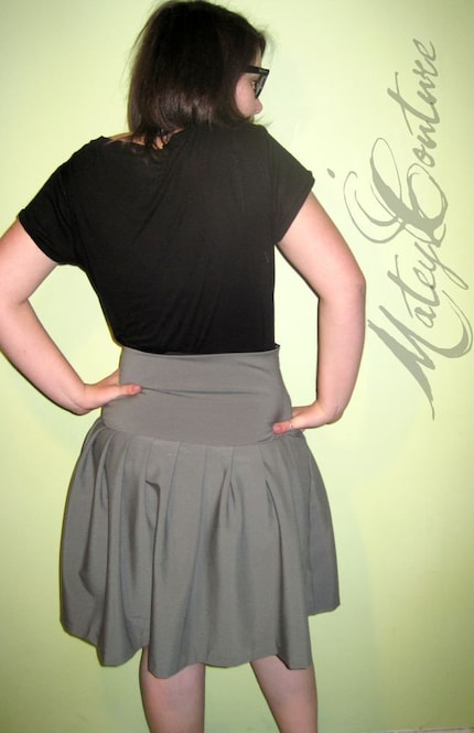 High Waisted Sailor Skirt  //  Vintage Inspired  //  Small/Medium