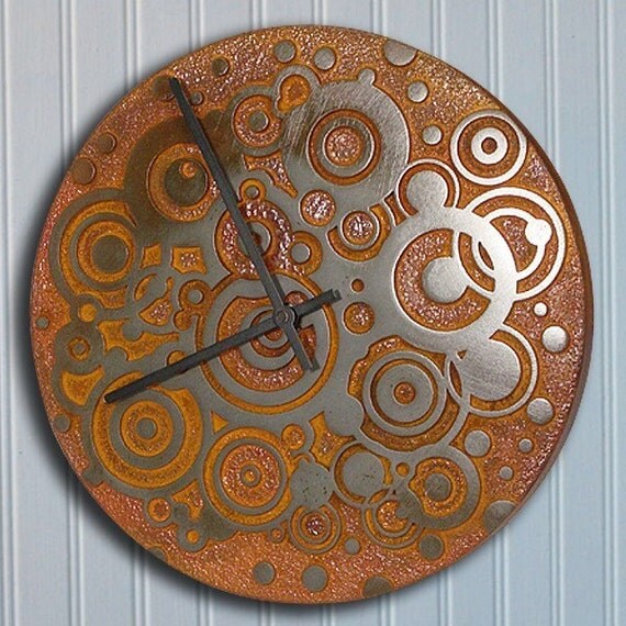 Clock Circle Circle Clock  18 inch diameter 2 inches thick