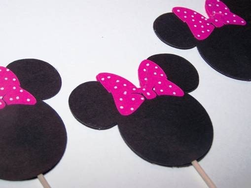 minnie mouse cupcakes. Custom Minnie Mouse Cupcake