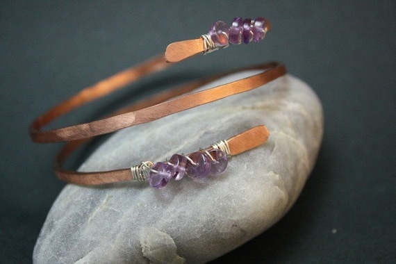 Spiral : bracelet . copper . amethyst