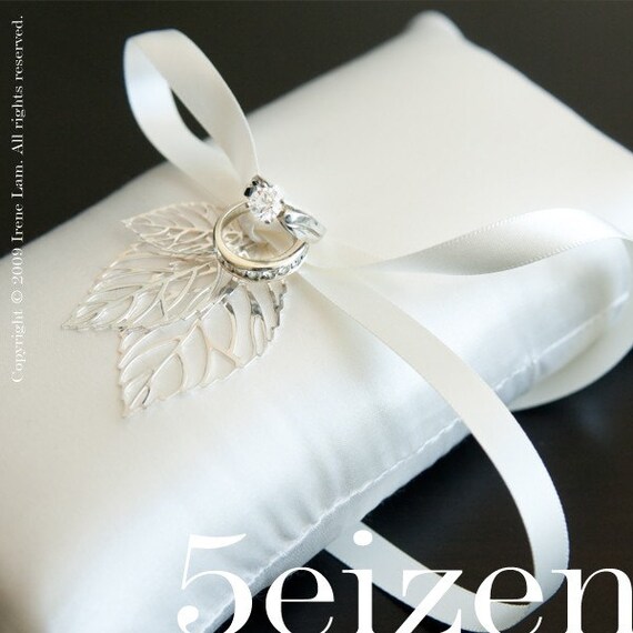 Leah Series - Ivory and Silver Ring Pillow