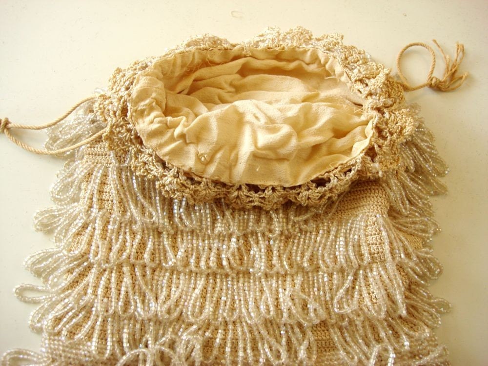 Antique Cream Swag Crocheted Glass Beaded Bag Purse