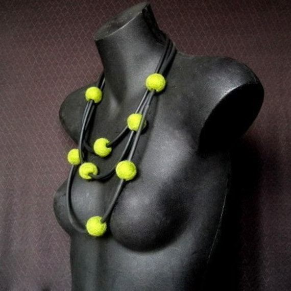 felt necklace, felt and rubber necklace. olive green. contemporary, handmade designer jewelry by frankideas on Etsy