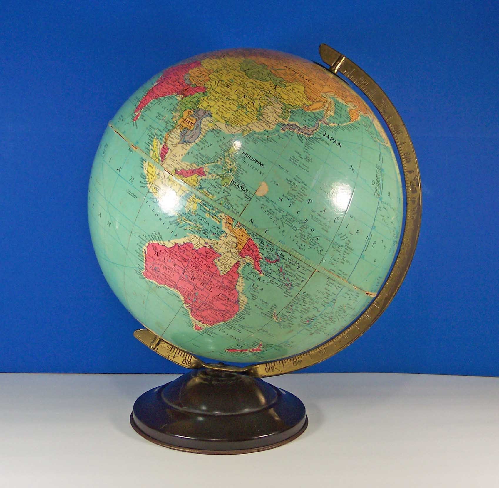 1930s Replogle Precision World Globe. 12-Inch. Vintage 405