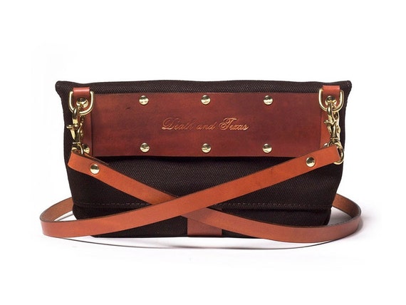 Handbag in Mahogany with detachable strap