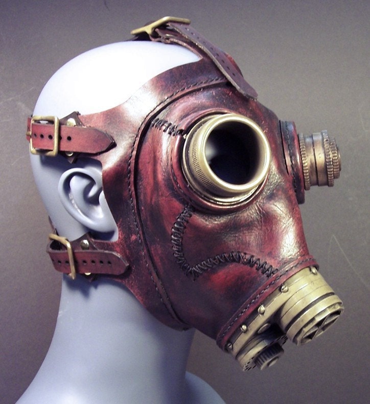 Gas mask No.43 in red leather steampunk