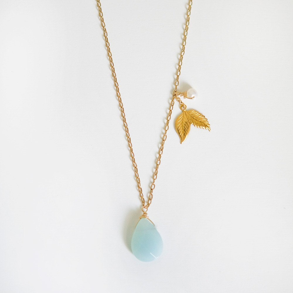 amanda necklace          .       gold leaf charm    .