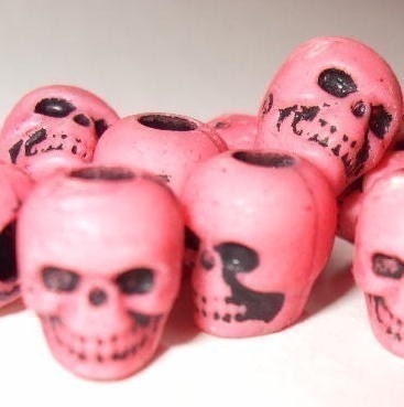 day of dead skull girl. 20 Girly Girl Plastic Skull