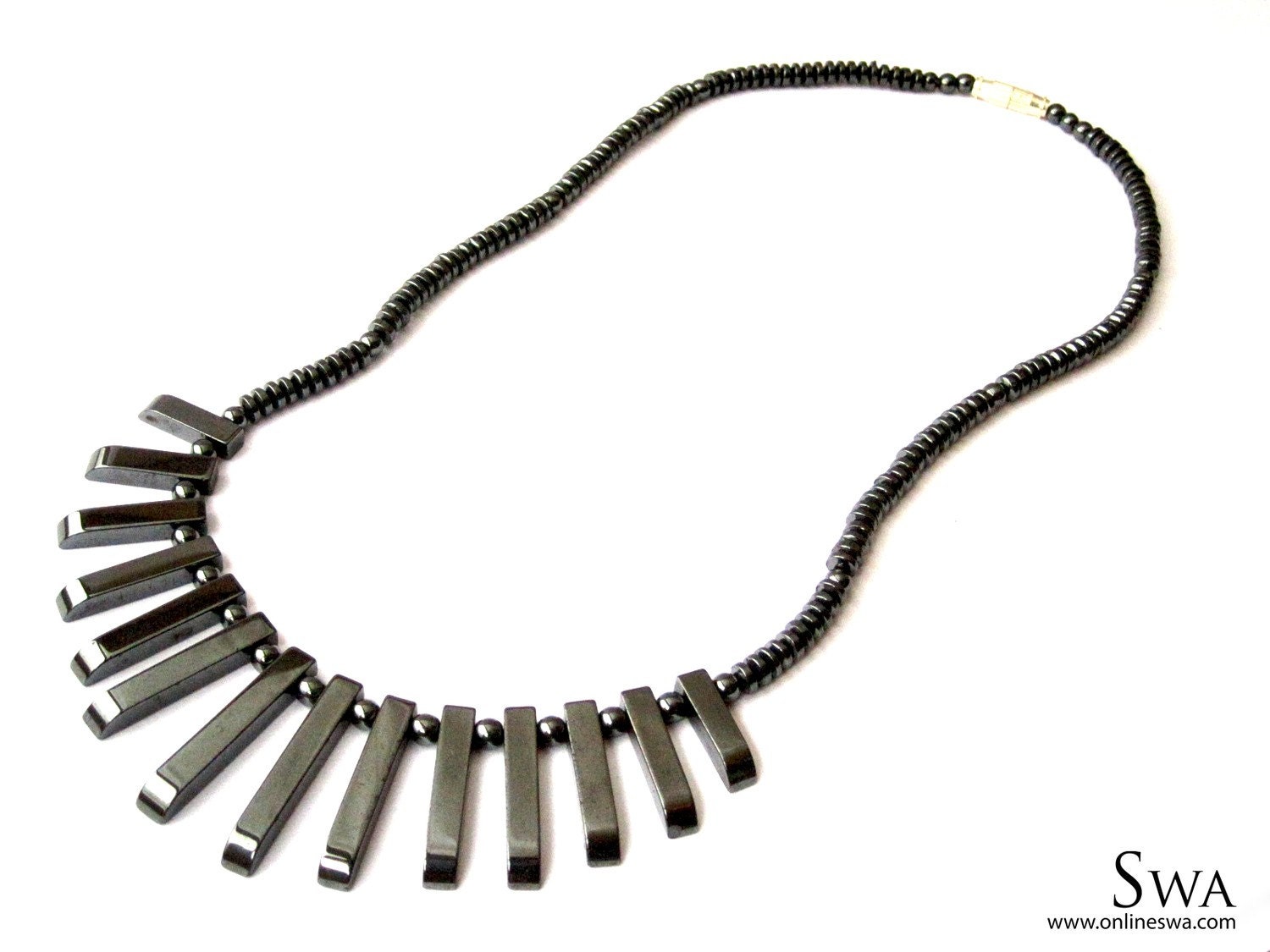 Gun metal rods necklace