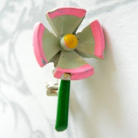 HALF OFF SALE Vintage Enamel Flower Brooch (2X) (E604)