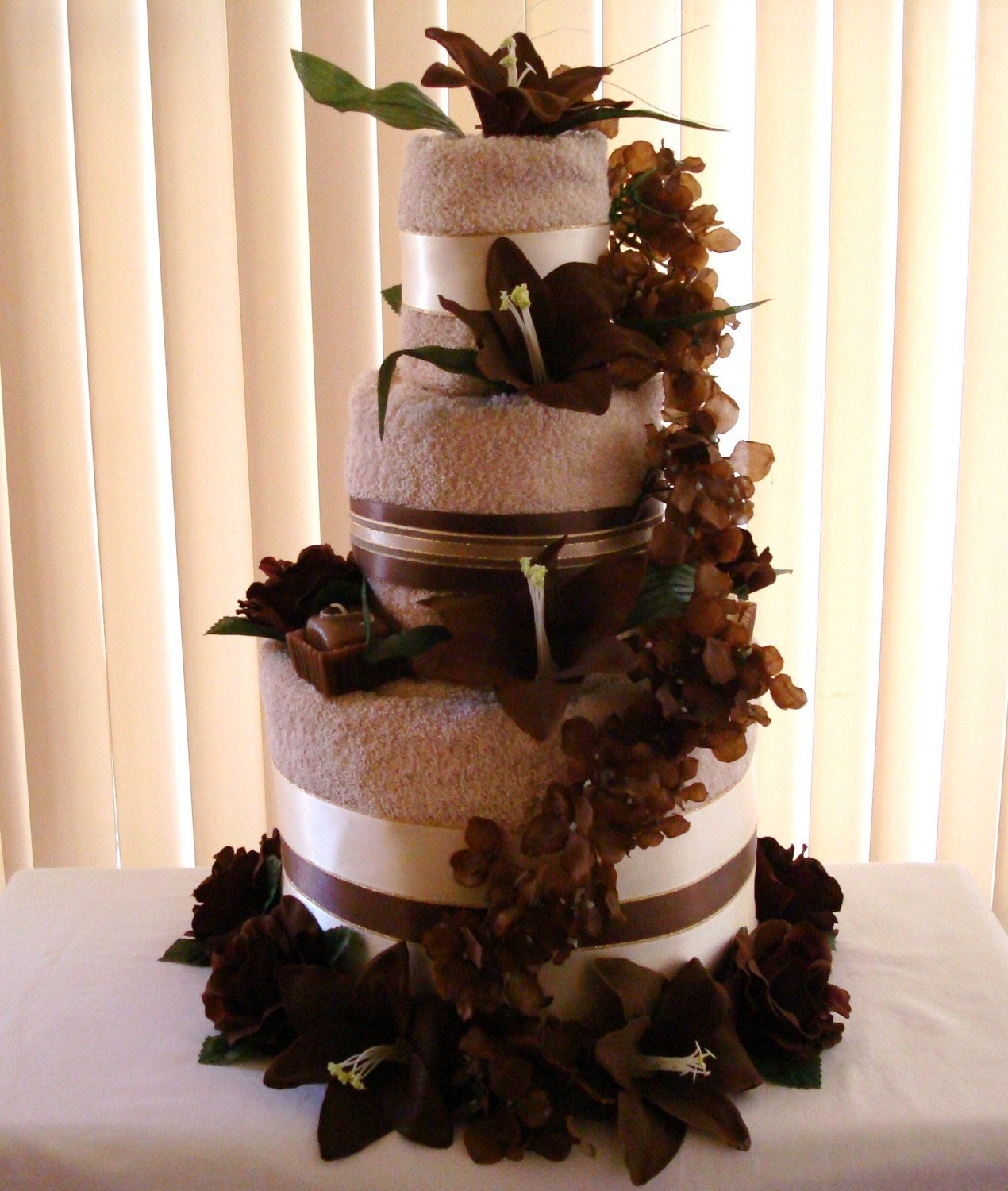 Wedding
Towel Cake,  Floral Design