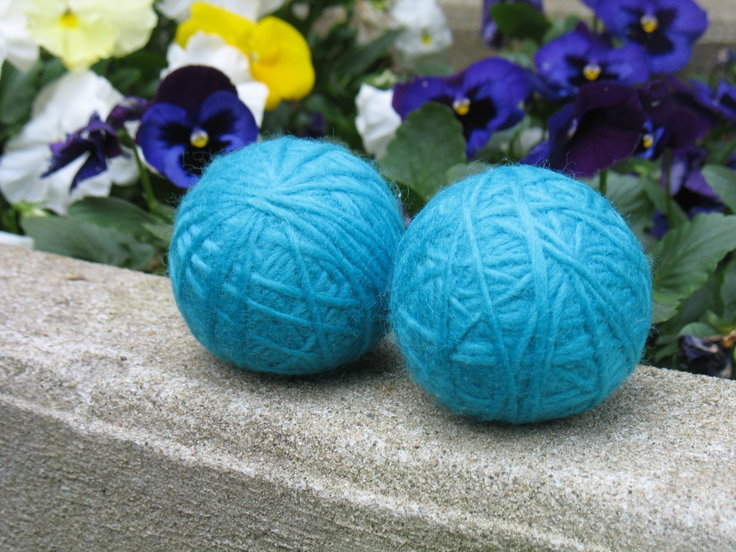 Wool Dryer Balls - Set of 2 Aquamarine