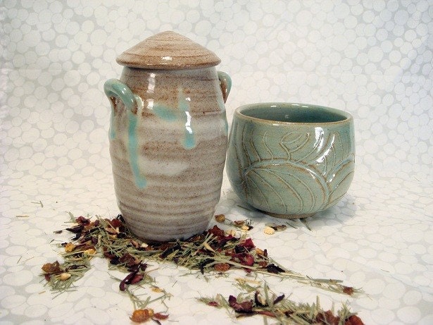 Lidded Tea Jar with Tea Bowl