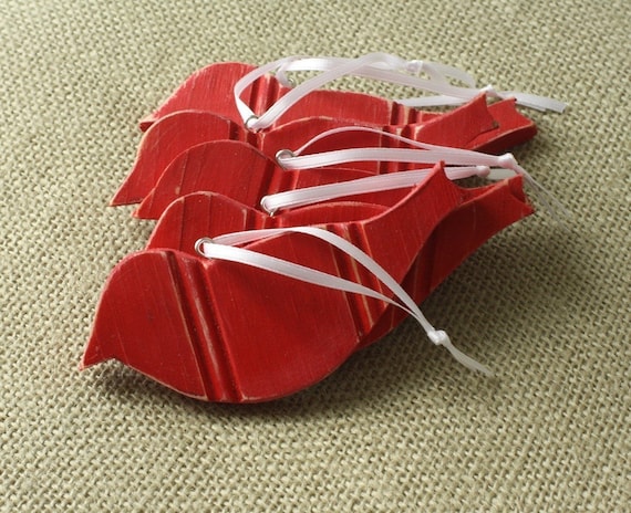redbird beadboard ornaments
