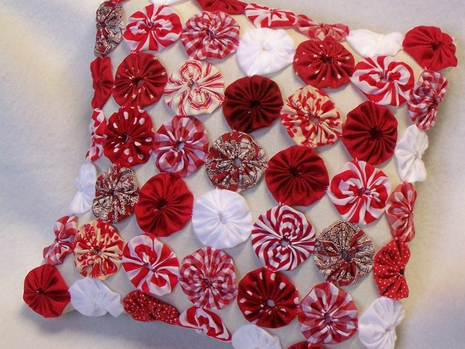 Handmade YoYo Quilt Pillow Shabby Fabric French Cottage Chic Christmas Peppermint Red White 1/2 OFF
