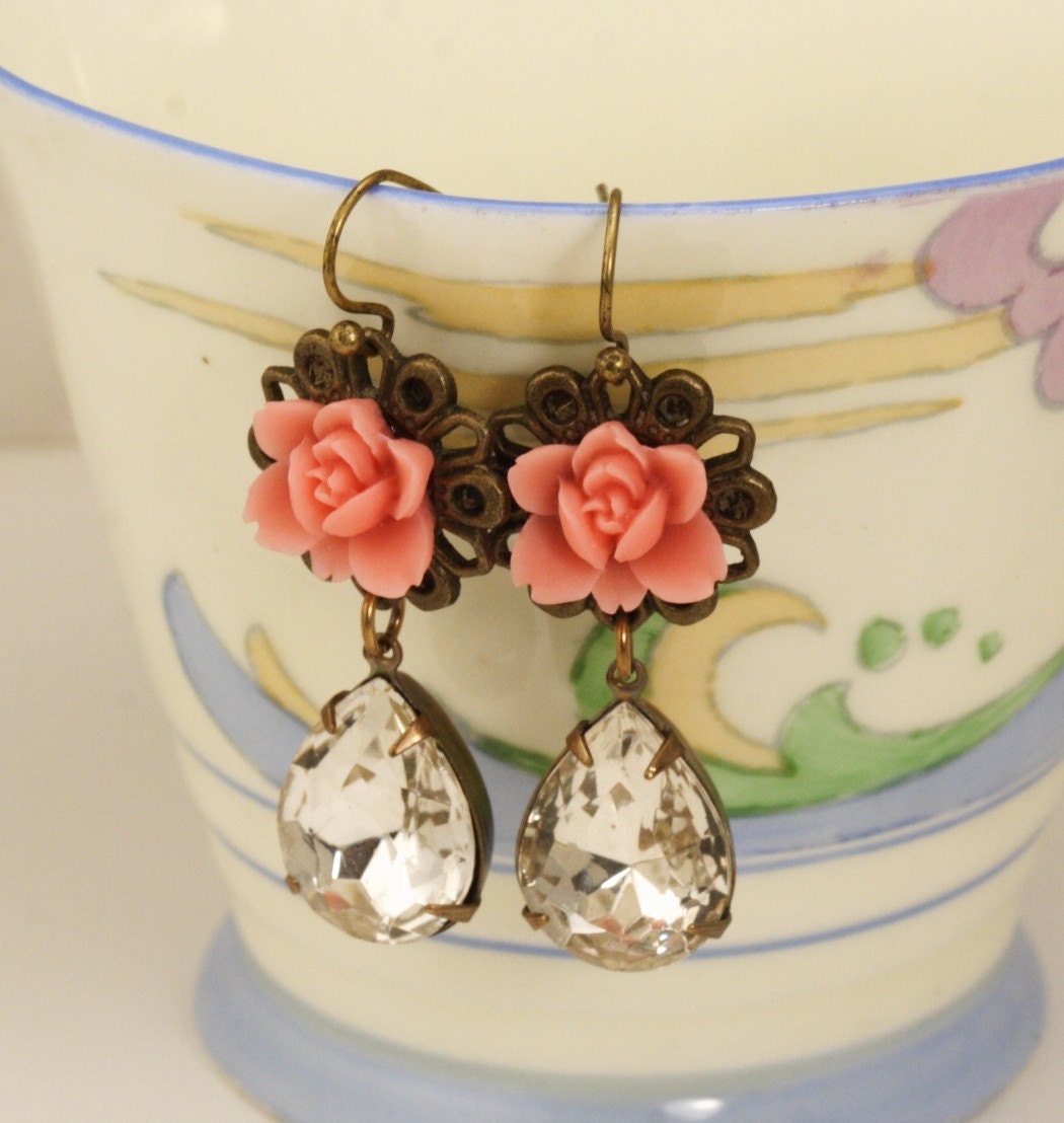 Etsy Free Shipping - Coral Pink Flower and Vintage Jewel Earrings