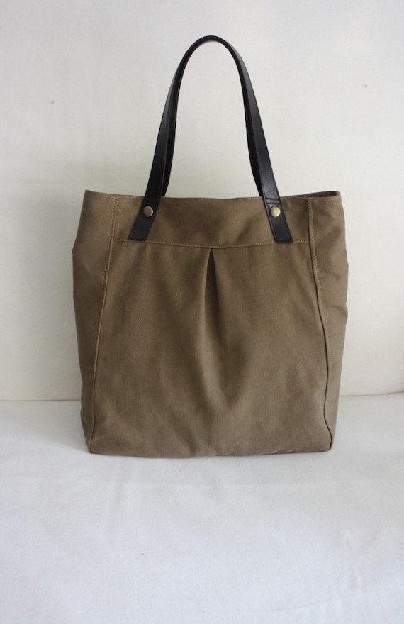 3rd YEARS ANNIVERSARY SALE - Juliet tote - sahara brown with genuien leather strap