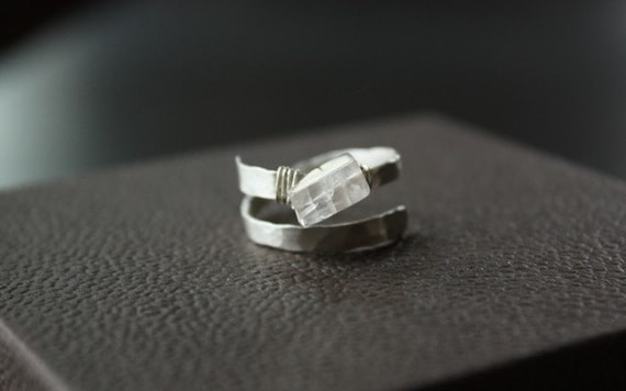 Mini Half Spiral : ring . sterling silver . quartz crystal