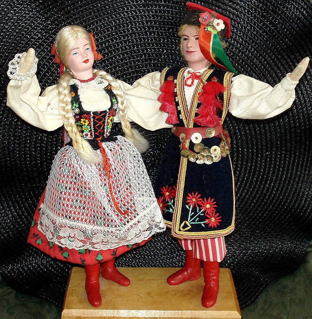 Vintage Polish Dolls, Dancers, PRICE REDUCTION, Folk Costume of Krakow Region, Poland