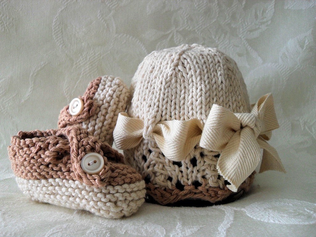 COTTON HAND KNITTED Ivory Cloche with Lace Brim, Ivory Trim, and Matching Cross-strapped Booties