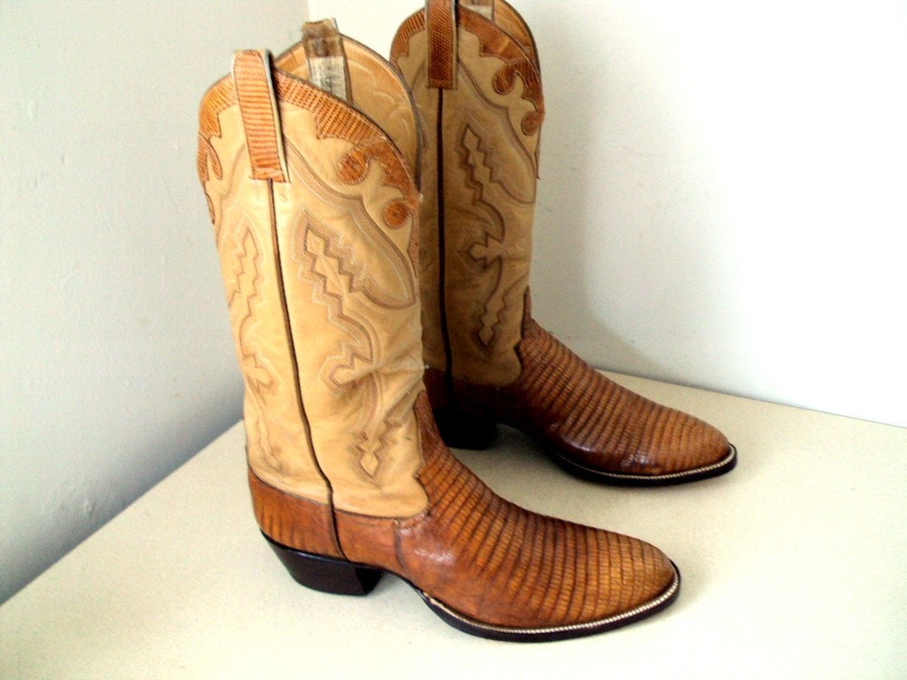 Vintage Mercedes Cowboy Boots size 9.5 or Cowgirl size 11