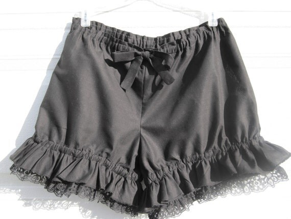 Black bloomers with lace and ruffles