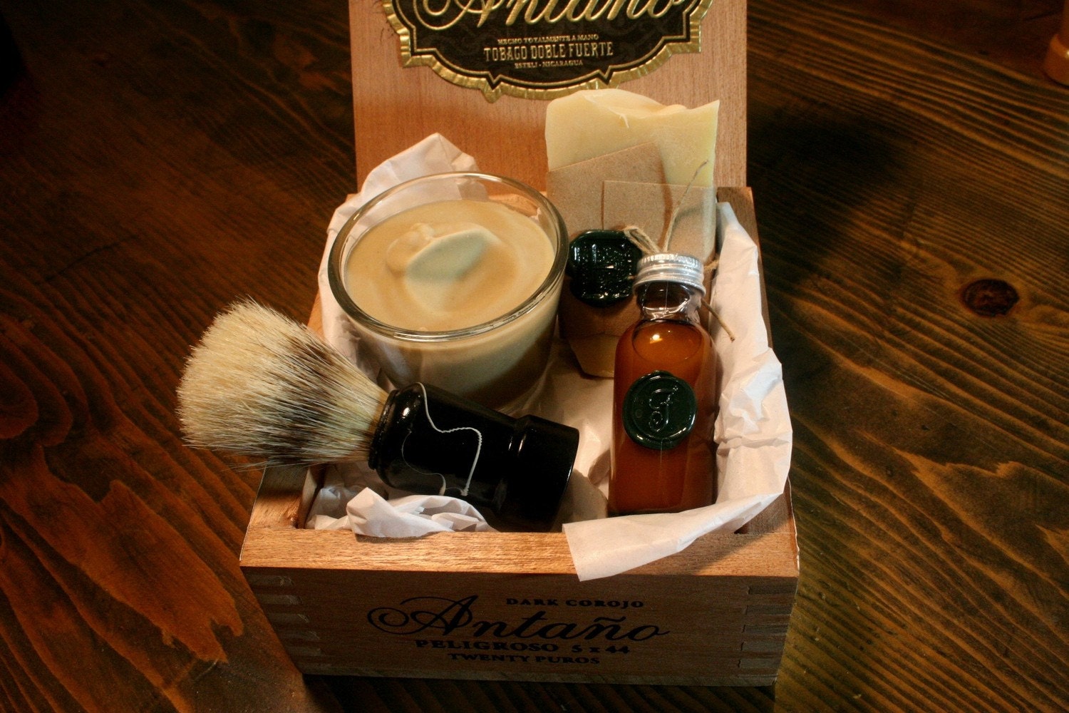 Eco Friendly Shaving Kit with Beer Shaving Soap