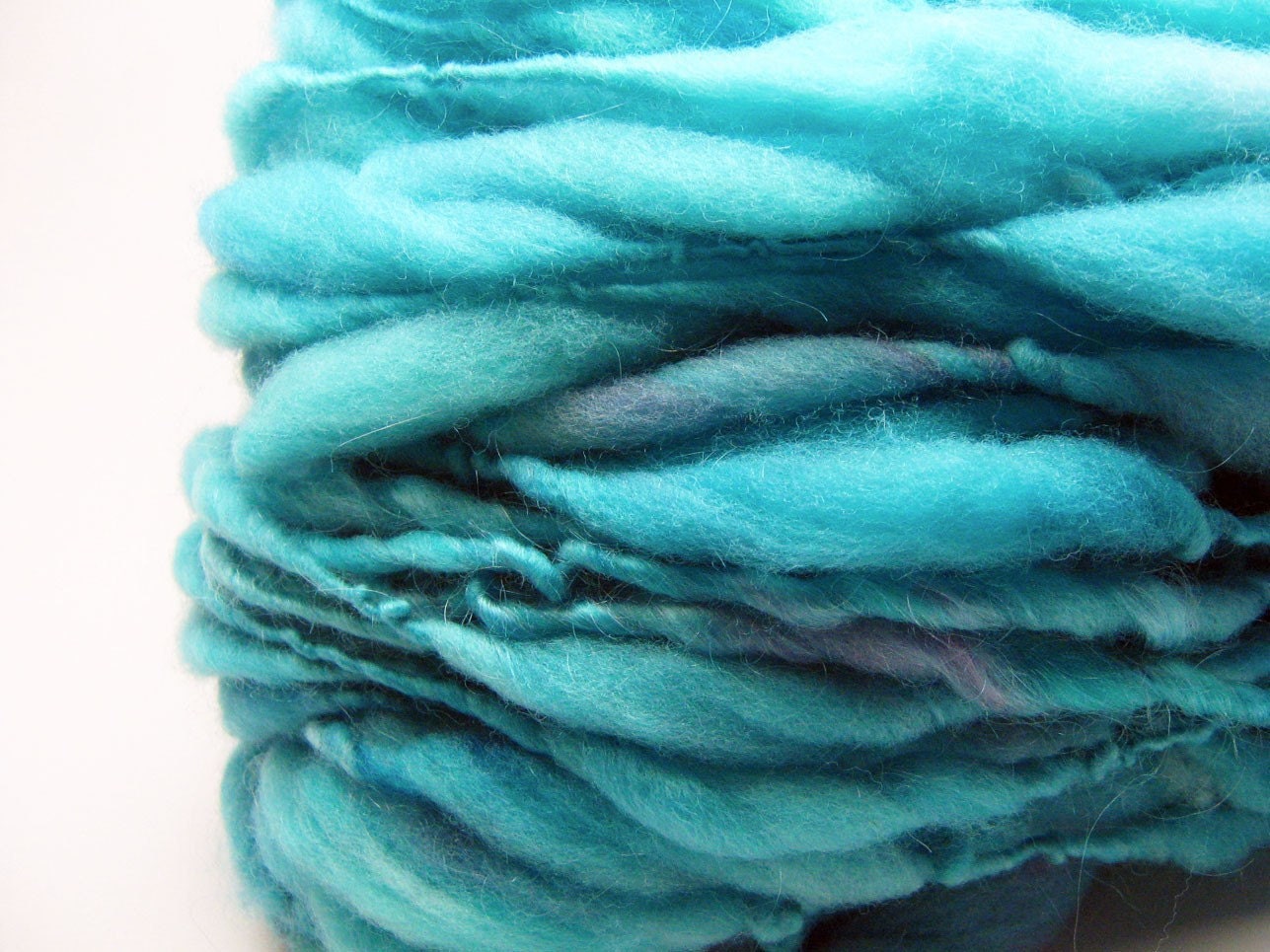 Beyond super bulky handspun yarn in merino wool - 40 yards