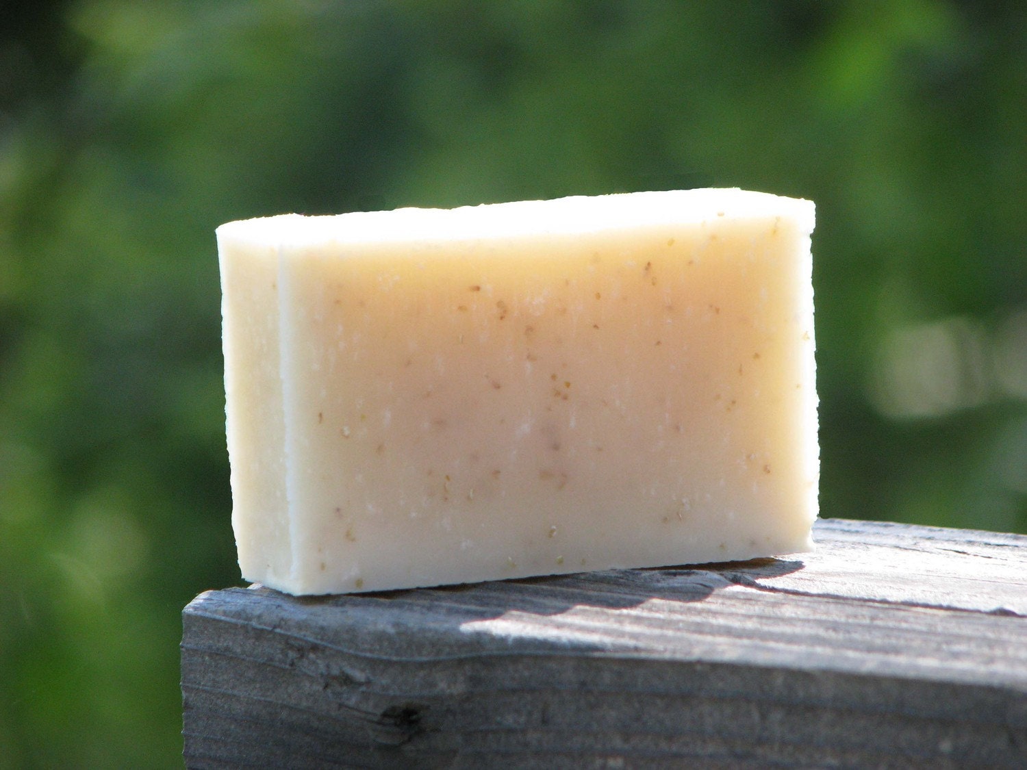 Ponderosa Pine Handmade Vegan Soap - Woodsy, Unisex, Upscale