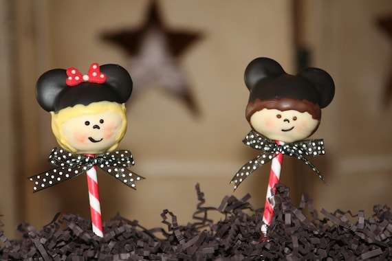Mom's Killer Cakes & Cookies ORIGINAL DESIGN Mickey  and Minnie Mouse Disneyland Kids Family Customized For YOUR Family Cake Pops