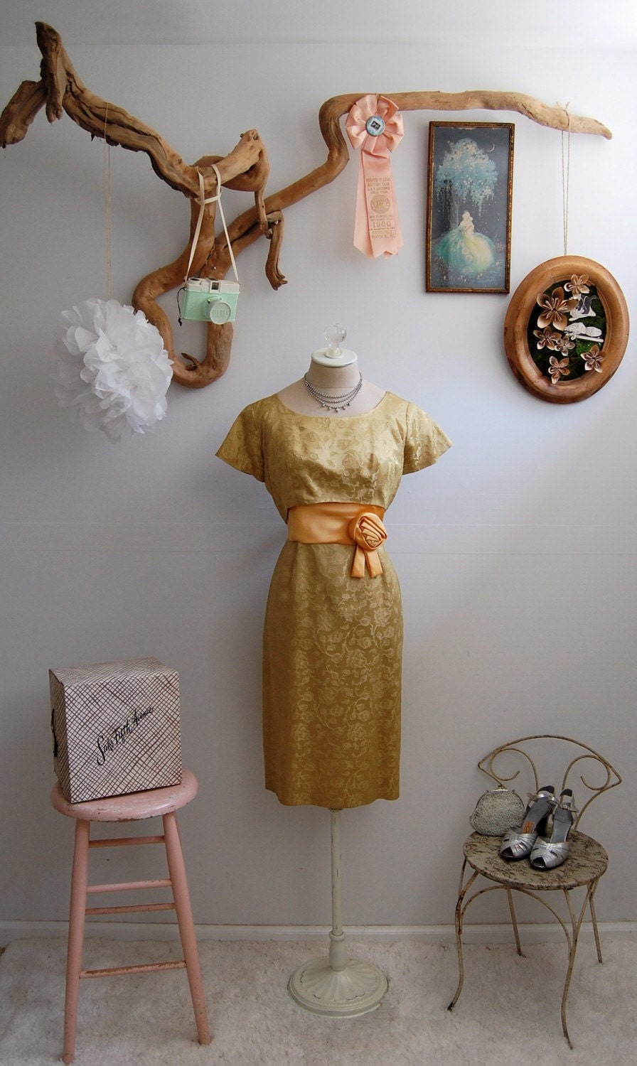 The Gracie- Vintage 1950s Golden Brocade Wiggle Dress L