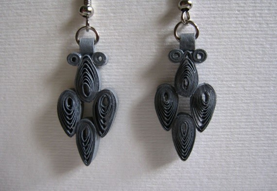 Vintage Ash Paper Quilled Earrings