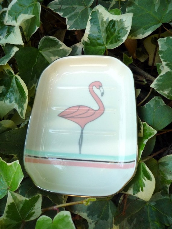 Flamingo Chic - Nifty ART DECO FLAMINGO Vintage Soap Dish