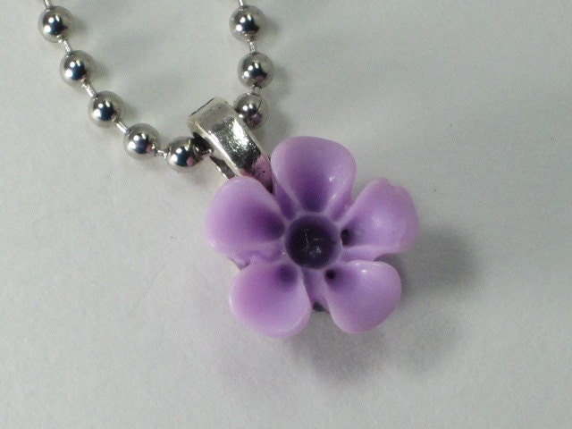 Vintage Inspired Lucite Flower Necklace/Pendant - Small Flower