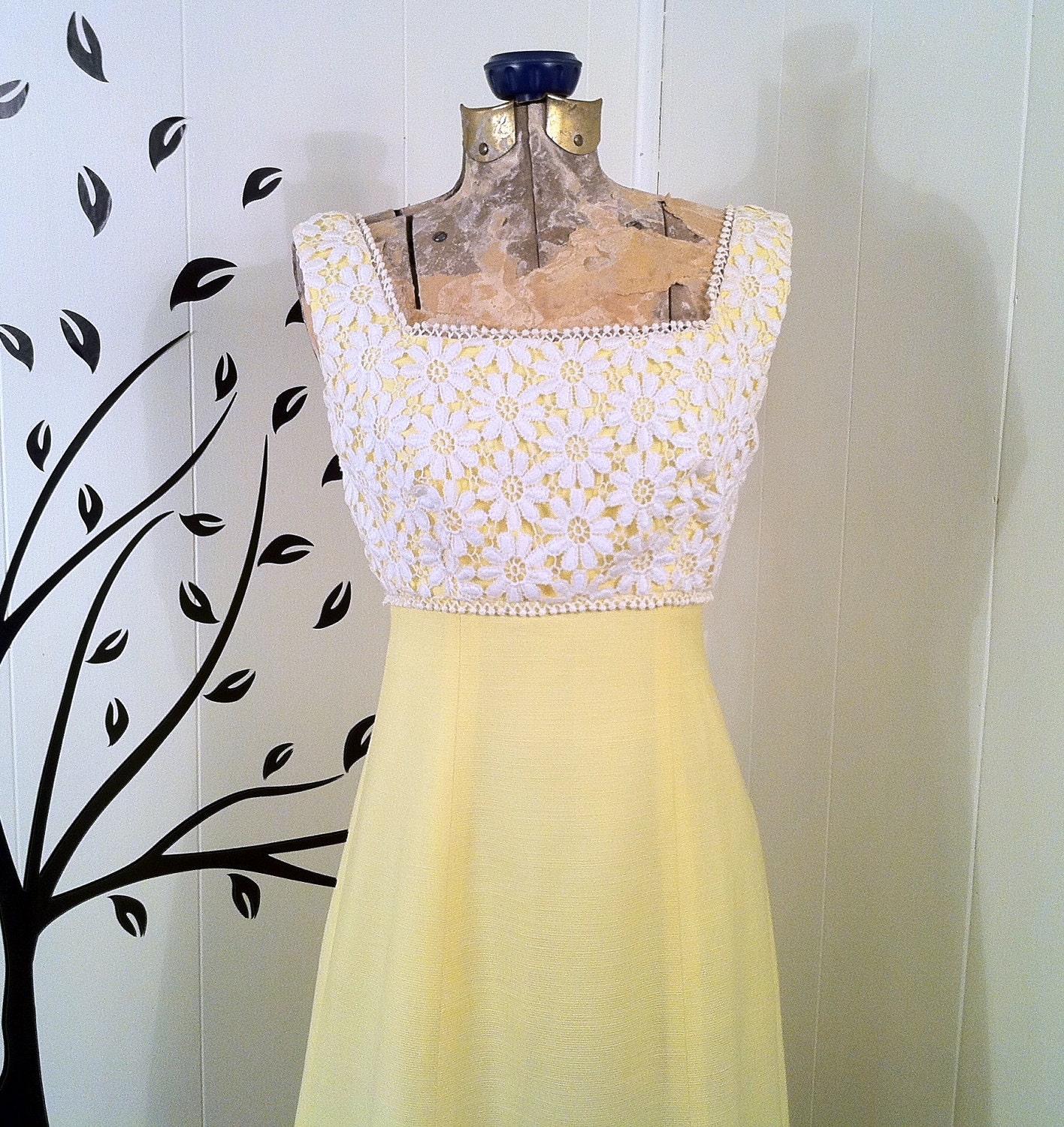 Vintage 1960s Yellow Cotton and Lace Gown with Attached Train, Bridal or Wedding Gown