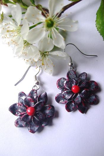 Summer flower earrings- Free gift wrap, handmade with love from Europe