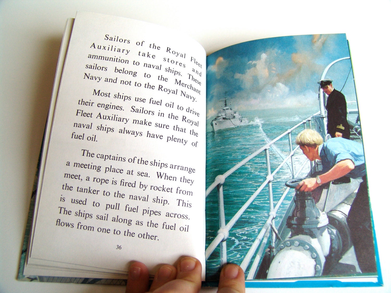 People at Work - The Sailor - A Ladybird Easy Reading Book