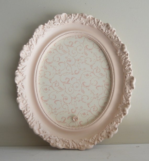 NEW ITEM - - 12inx14in Vintage Antique Shabby Chic Oval Pink and Off White Ornate Magnetic Board